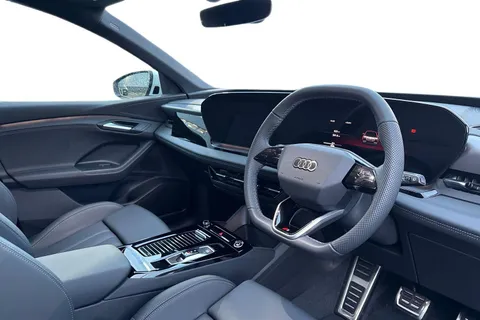 PX75YWB Audi Q6 E-Tron 100kWh Performance S line Auto 5dr Thumbnail #9