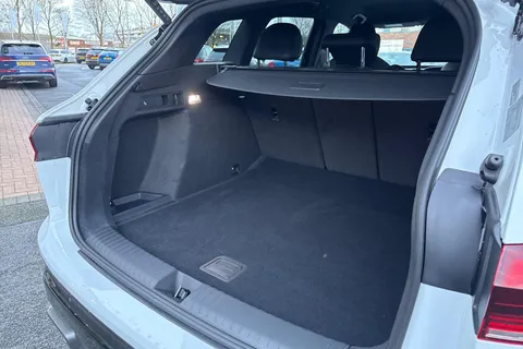 PX75YWB Audi Q6 E-Tron 100kWh Performance S line Auto 5dr Thumbnail #32