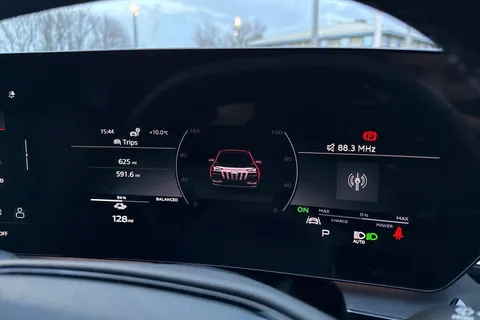 PX75YWB Audi Q6 E-Tron 100kWh Performance S line Auto 5dr Thumbnail #45