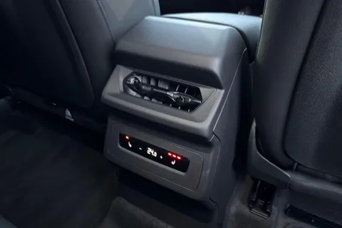PX75YWB Audi Q6 E-Tron 100kWh Performance S line Auto 5dr Thumbnail #52