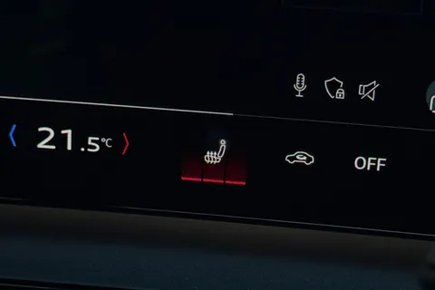 PX75YWB Audi Q6 E-Tron 100kWh Performance S line Auto 5dr Thumbnail #61