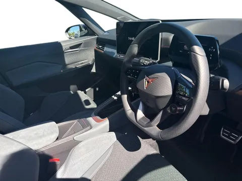 MH75BCO CUPRA Born 240kW e-Boost VZ 79kWh 5dr Auto **Vat Qualifying** Thumbnail #8