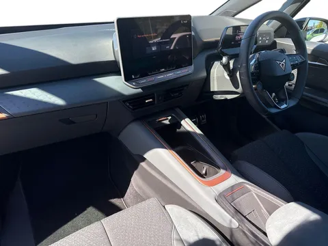 MH75BCO CUPRA Born 240kW e-Boost VZ 79kWh 5dr Auto **Vat Qualifying** Thumbnail #9