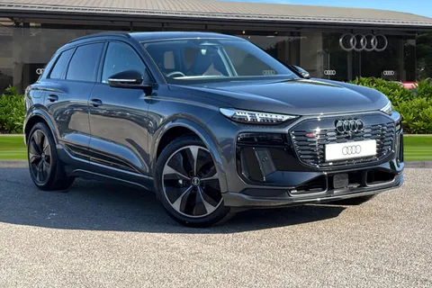  Audi Sq6 E-Tron 100kWh S Black Edition Auto quattro 5dr Thumbnail #2