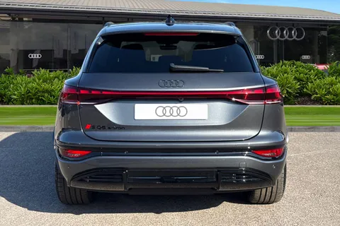  Audi Sq6 E-Tron 100kWh S Black Edition Auto quattro 5dr Thumbnail #5