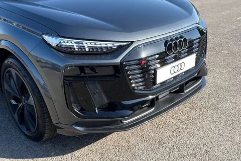  Audi Sq6 E-Tron 100kWh S Black Edition Auto quattro 5dr Thumbnail #9