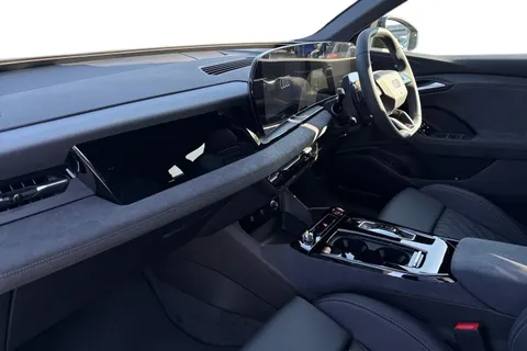  Audi Sq6 E-Tron 100kWh S Black Edition Auto quattro 5dr Thumbnail #15