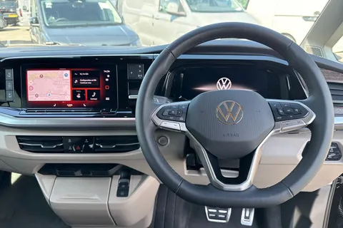 DE26GTF Volkswagen Multivan Style  LWB 150PS 2.0 TDI 7 Speed DSG - 7-Seat Conference Package Thumbnail #18