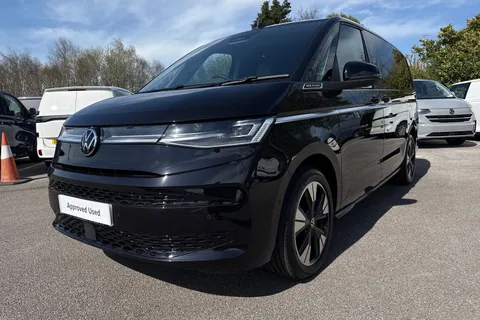 DE26GTF Volkswagen Multivan Style  LWB 150PS 2.0 TDI 7 Speed DSG - 7-Seat Conference Package Thumbnail #29