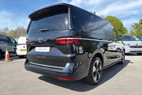 DE26GTF Volkswagen Multivan Style  LWB 150PS 2.0 TDI 7 Speed DSG - 7-Seat Conference Package Thumbnail #31