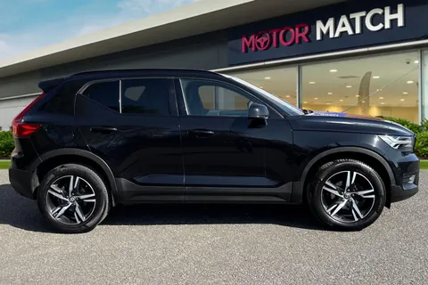 SM71LGY Volvo Xc40 1.5 T3 R-Design Auto Euro 6 (s/s) 5dr Thumbnail #4