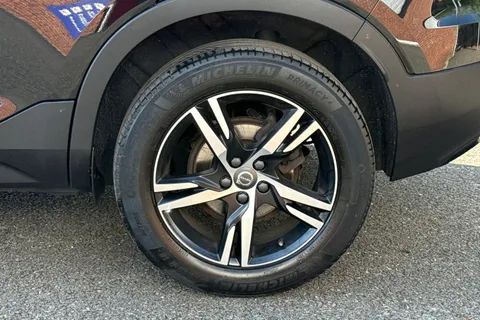 SM71LGY Volvo Xc40 1.5 T3 R-Design Auto Euro 6 (s/s) 5dr Thumbnail #13