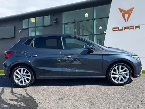 KR75YNT SEAT Ibiza 1.0 TSI 115 FR 5dr DSG **DELIVERY MILEAGE** Thumbnail #3