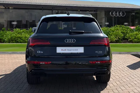 DC23POU Audi Q5 Edition 1 40 TDI quattro 204 PS S tronic Thumbnail #5