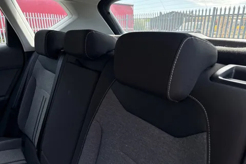 19 of 43 for SEAT Ateca 1.0 TSI SE Technology Euro 6 (s/s) 5dr