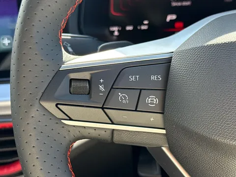 KR75YNT SEAT Ibiza 1.0 TSI 115 FR 5dr DSG **DELIVERY MILEAGE** Thumbnail #32