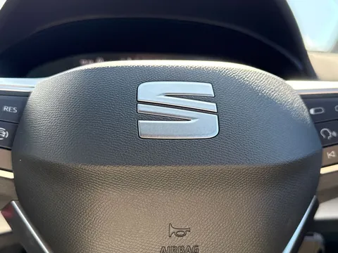 KR75YNT SEAT Ibiza 1.0 TSI 115 FR 5dr DSG **DELIVERY MILEAGE** Thumbnail #35