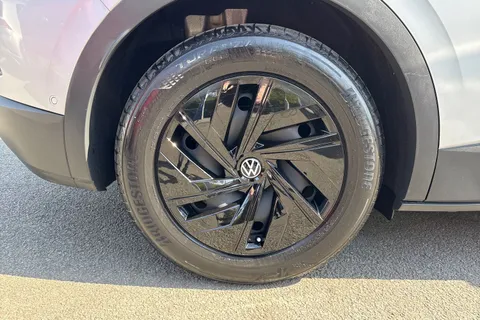 DA25BVC Volkswagen ID.4 109kW Life Pure 52kWh 5dr Auto [110kW Ch] Thumbnail #11