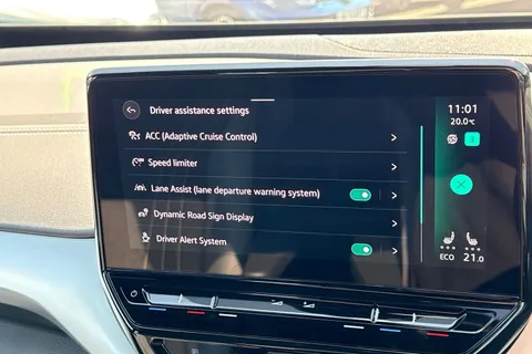 DA25BVC Volkswagen ID.4 109kW Life Pure 52kWh 5dr Auto [110kW Ch] Thumbnail #32