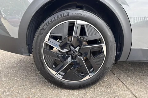 10 of 66 for PEUGEOT 408 1.2 GT Fastback e-DSC6 Euro 6 (s/s) 5dr