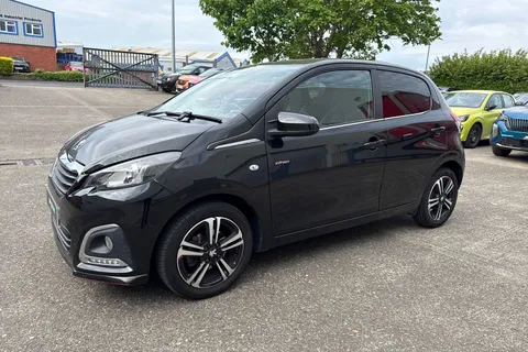 DE67BBO PEUGEOT 108 1.2 PureTech GT Line Euro 6 5dr Thumbnail #27