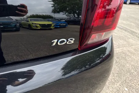 DE67BBO PEUGEOT 108 1.2 PureTech GT Line Euro 6 5dr Thumbnail #34