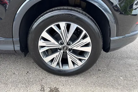 10 of 56 for Audi Q4 e-tron 40 Sport Auto 5dr 82kWh