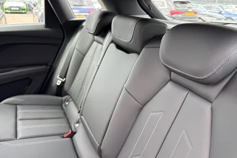 18 of 56 for Audi Q4 e-tron 40 Sport Auto 5dr 82kWh