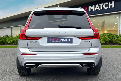 KX20HZE Volvo Xc60 2.0 B5 MHEV R-Design Auto AWD Euro 6 (s/s) 5dr Thumbnail #5