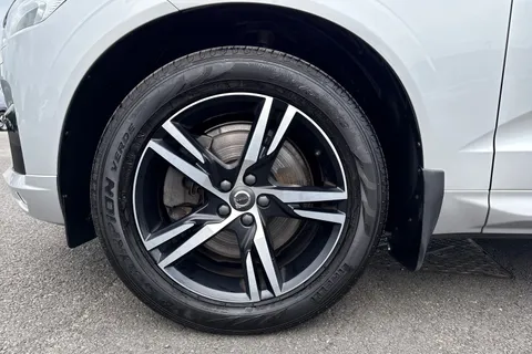 KX20HZE Volvo Xc60 2.0 B5 MHEV R-Design Auto AWD Euro 6 (s/s) 5dr Thumbnail #13