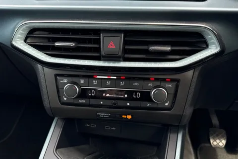 DA73VGX SEAT Arona 1.0 TSI XPERIENCE Lux Euro 6 (s/s) 5dr Thumbnail #22