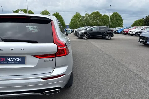 KX20HZE Volvo Xc60 2.0 B5 MHEV R-Design Auto AWD Euro 6 (s/s) 5dr Thumbnail #34