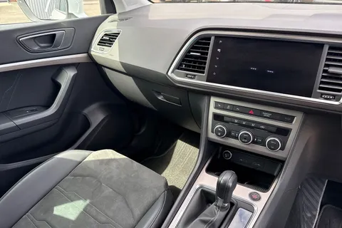 20 of 57 for SEAT Ateca 1.5 TSI EVO XPERIENCE DSG Euro 6 (s/s) 5dr