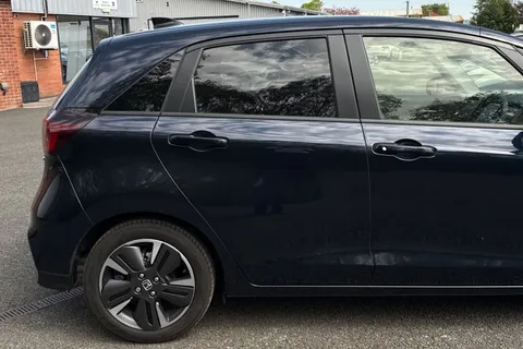 DK75NRX Honda Jazz 1.5 i-MMD Hybrid Advance 5dr eCVT Thumbnail #29