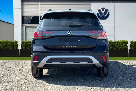  Volkswagen T-Cross 1.0 TSI Match DSG Euro 6 (s/s) 5dr Thumbnail #4