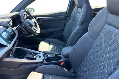 DG73BXC Audi S3 Vorsprung TFSI  310 PS S tronic Thumbnail #15