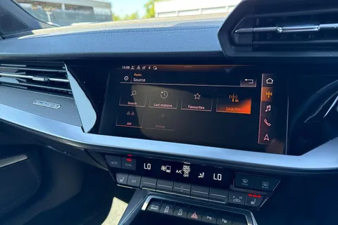 DG73BXC Audi S3 Vorsprung TFSI  310 PS S tronic Thumbnail #34