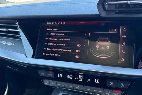 DG73BXC Audi S3 Vorsprung TFSI  310 PS S tronic Thumbnail #43