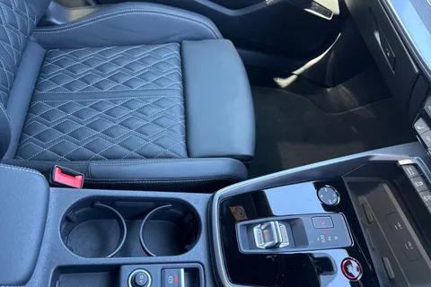 DG73BXC Audi S3 Vorsprung TFSI  310 PS S tronic Thumbnail #48