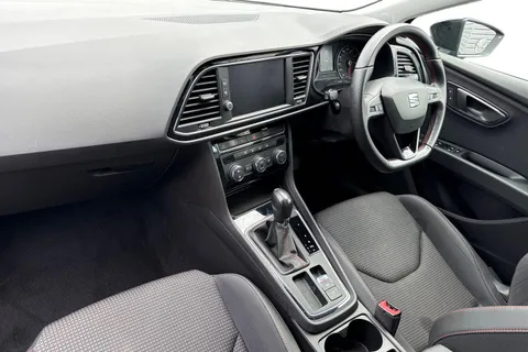 14 of 55 for SEAT Leon 2.0 TDI FR DSG Euro 6 (s/s) 5dr