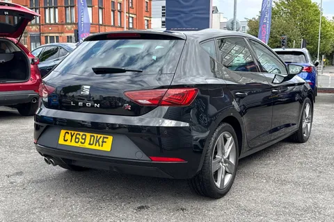 24 of 55 for SEAT Leon 2.0 TDI FR DSG Euro 6 (s/s) 5dr