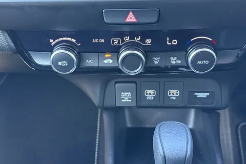 MD23EOJ Honda Jazz 1.5 i-MMD Hybrid Elegance 5dr eCVT Thumbnail #22