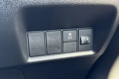 MD23EOJ Honda Jazz 1.5 i-MMD Hybrid Elegance 5dr eCVT Thumbnail #39