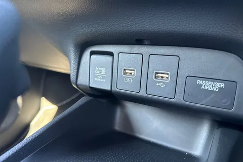 MD23EOJ Honda Jazz 1.5 i-MMD Hybrid Elegance 5dr eCVT Thumbnail #40