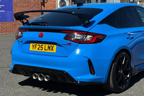 YF25LMX Honda Civic 2.0 VTEC Turbo Type R Euro 6 (s/s) 5dr Thumbnail #11