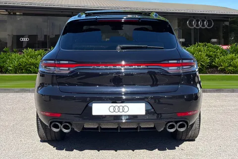 LE21AZC Porsche Macan 2.9T V6 Turbo PDK 4WD Euro 6 (s/s) 5dr Thumbnail #5