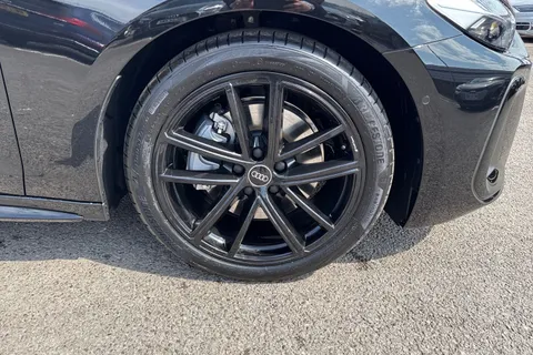  Audi A5 2.0 TFSI Black Edition Saloon S Tronic Euro 6 (s/s) 5dr Thumbnail #10