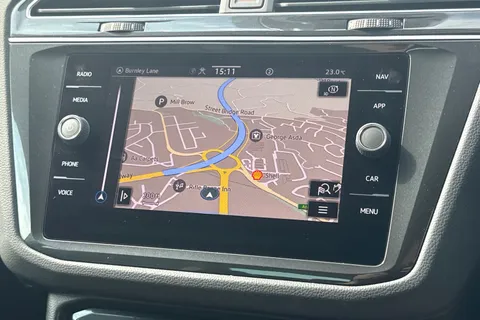MJ21VWO Volkswagen Tiguan 1.5 TSI 150 Life 5dr Thumbnail #17