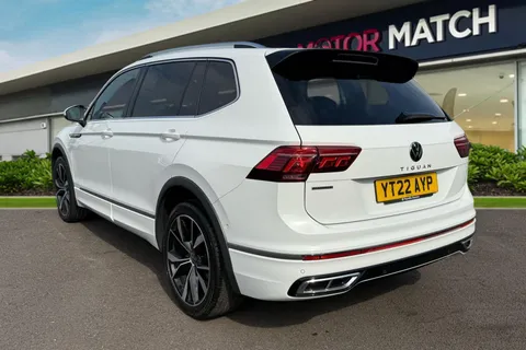 YT22AYP Volkswagen Tiguan Allspace 1.5 TSI R-Line DSG Euro 6 (s/s) 5dr Thumbnail #3