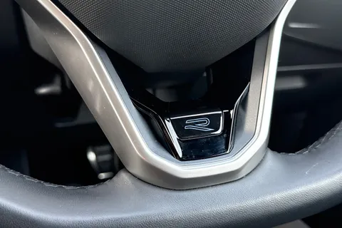 YT22AYP Volkswagen Tiguan Allspace 1.5 TSI R-Line DSG Euro 6 (s/s) 5dr Thumbnail #27
